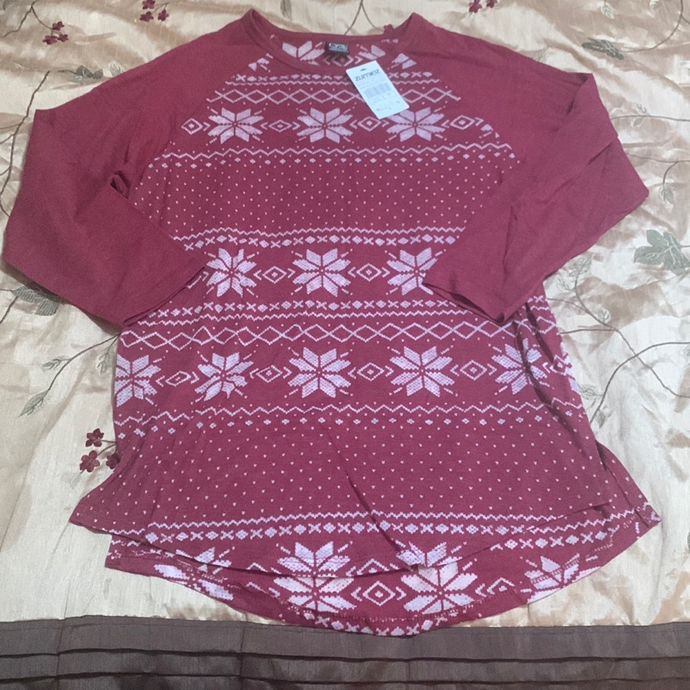 NWOT Zumiez Burgundy Bball Top
